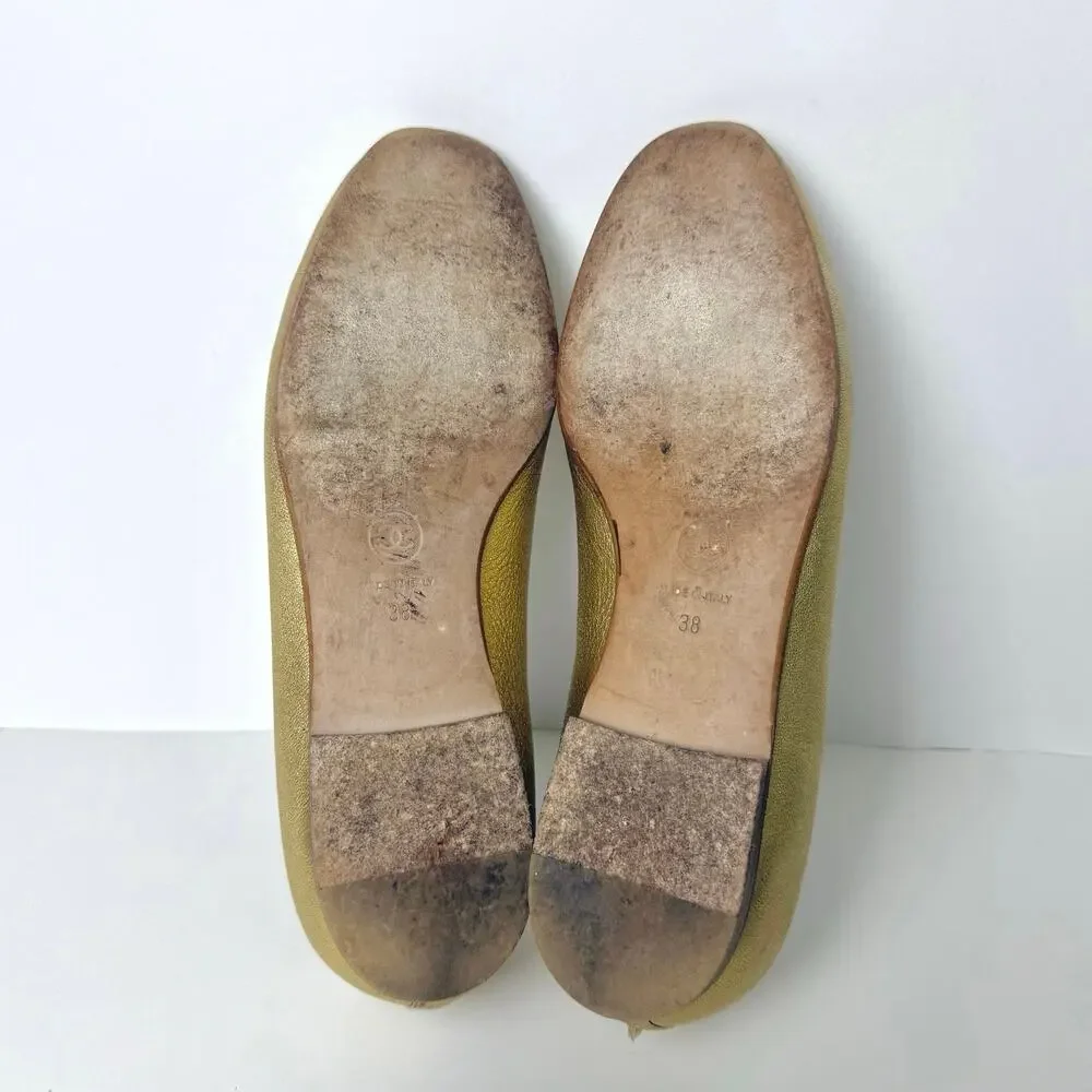 Chanel Metallic Gold Leather CC Embellished Loafers Flats Size 38 Authentic
